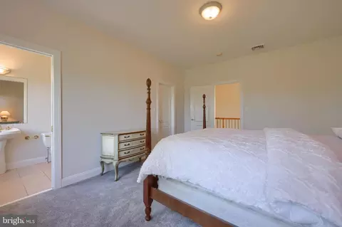 502 Wheatfield Dr, Lititz, PA 17543 photo 37