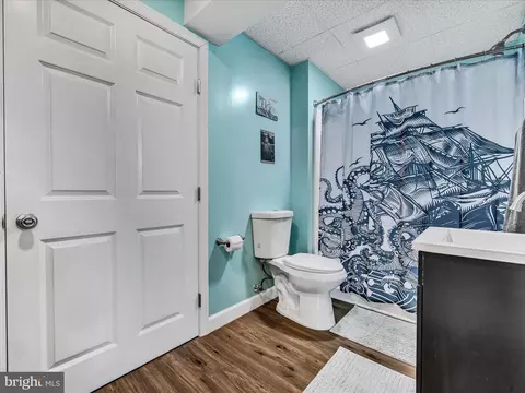 Bath - 587 Hi View Dr, Lititz, PA 17543 photo 4 of 4