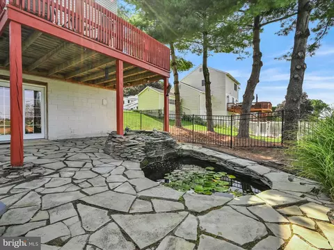 Exterior - 587 Hi View Dr, Lititz, PA 17543 photo 9 of 11