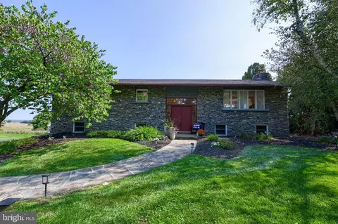 670 Shultz Rd, Washington Boro, PA 17582