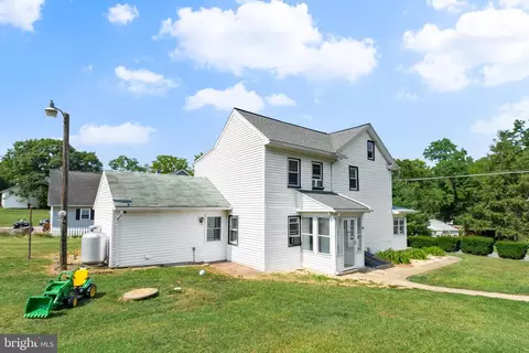732 Stackstown Rd, Bainbridge, PA 17502 photo 6