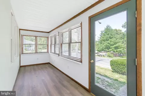 732 Stackstown Rd, Bainbridge, PA 17502 photo 9