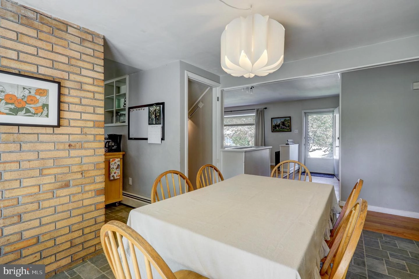 318 Gochnauer Ave, Lititz, PA 17543 photo 8