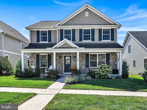 660 Richmond Dr, Lancaster, PA 17601
