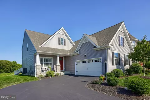 628 Stockdale Dr, Lancaster, PA 17601