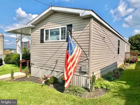 2002 W Main St #23, Ephrata, PA 17522