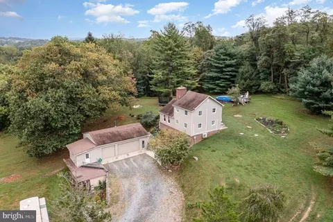 822 Pennsy Rd, Willow Street, PA 17584