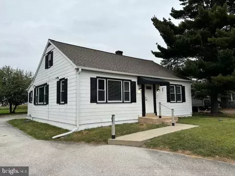 2829 Lincoln Hwy E, Ronks, PA 17572