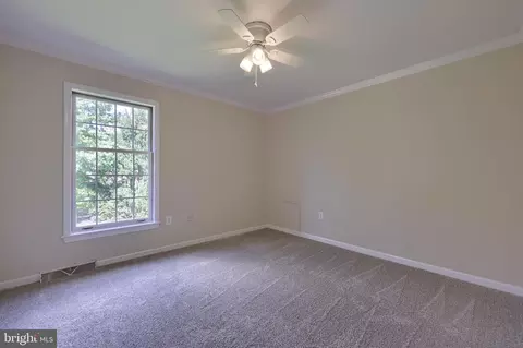 325 N Farm Dr, Lititz, PA 17543 photo 48