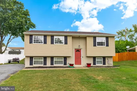 2639 Pike Ln, Lancaster, PA 17603