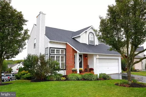 177 Mason Dr, Ephrata, PA 17522