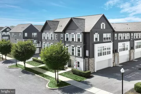 712 Mayer Pl, Lancaster, PA 17601