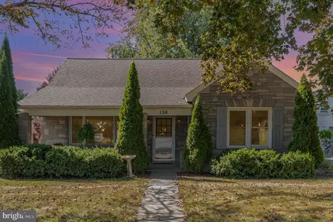 154 E 156 E Harrisburg Ave, Elizabethtown, PA 17022