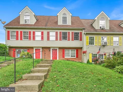 823 Hershey Ave, Lancaster, PA 17603