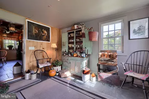 Entry Way - 97 Zartman Mill Rd, Lititz, PA 17543 photo 1 of 6