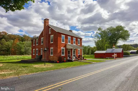 97 Zartman Mill Rd, Lititz, PA 17543