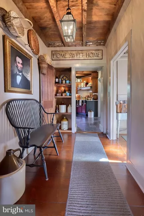 Entry Way - 97 Zartman Mill Rd, Lititz, PA 17543 photo 3 of 6