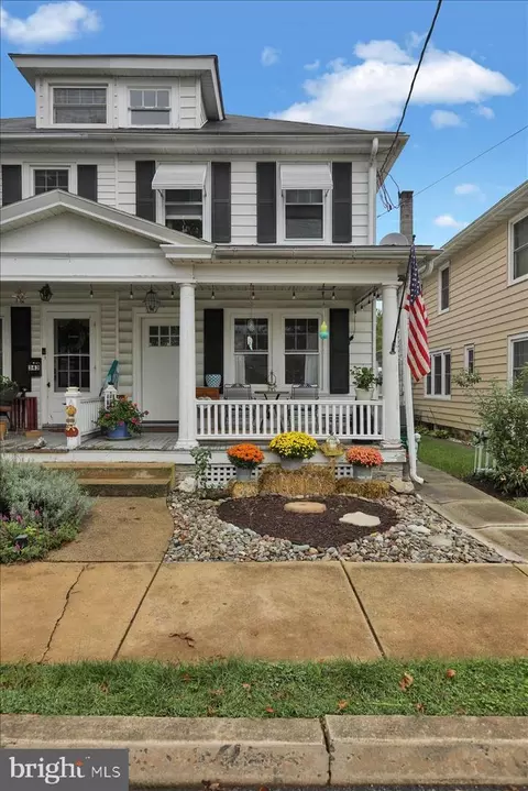 Exterior - 345 Front St, Lititz, PA 17543 photo 2 of 8