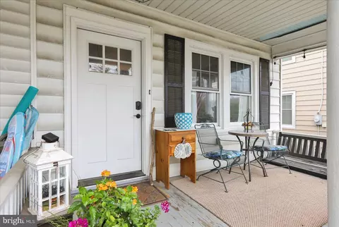 Exterior - 345 Front St, Lititz, PA 17543 photo 3 of 8