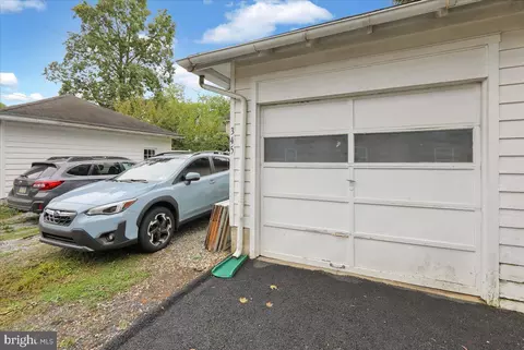 Exterior - 345 Front St, Lititz, PA 17543 photo 7 of 8