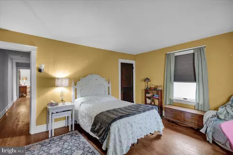 Bedroom - 345 Front St, Lititz, PA 17543 photo 1 of 4