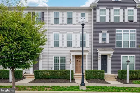 104 Mayer Pl, Lancaster, PA 17601