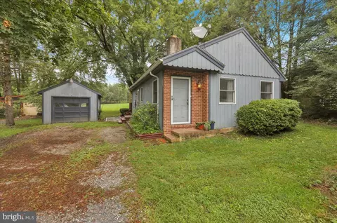 711 Bean Hill Rd, Lancaster, PA 17603
