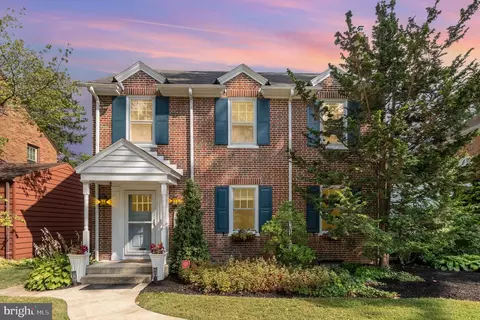 1050 Helen Ave, Lancaster, PA 17601