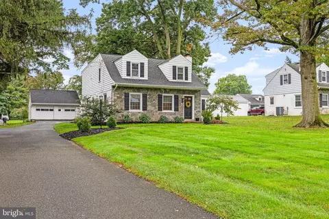 1912 Marietta Ave, Lancaster, PA 17603