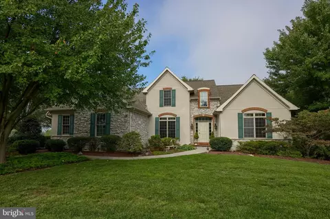 2171 Lois Ln, Lancaster, PA 17601