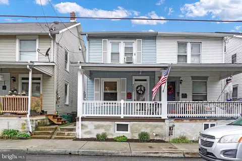 320 Duke St, Ephrata, PA 17522