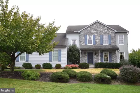 103 Canterbury Turn Turn, Lancaster, PA 17601