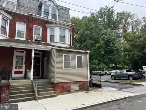 834 E Orange St, Lancaster, PA 17602