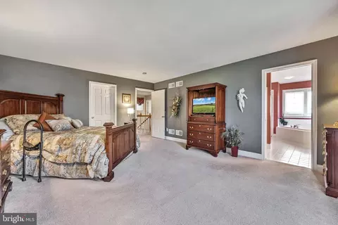 712 Woodfield Dr, Lititz, PA 17543 photo 22