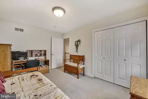 712 Woodfield Dr, Lititz, PA 17543 photo 29