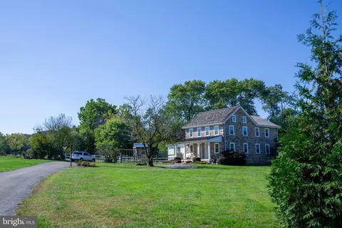 1380 Sheep Hill Rd, East Earl, PA 17519