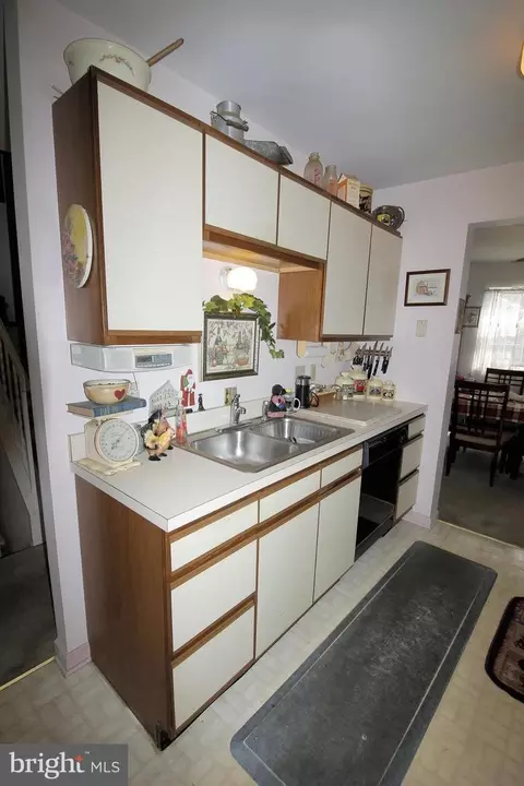28 Brookfield Rd, Lititz, PA 17543 photo 6