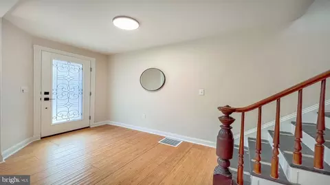 Entry Way - 379 E Main St, Lititz, PA 17543 photo 5 of 7
