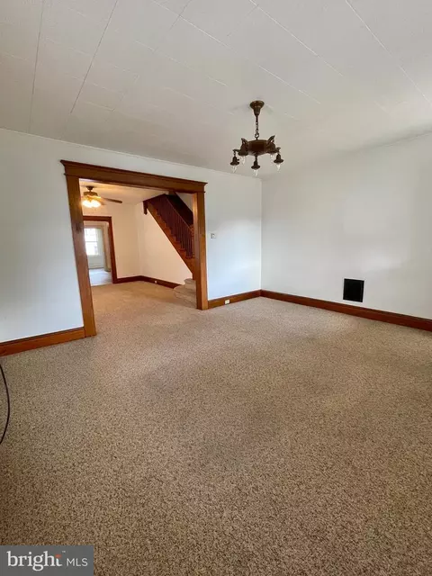 45 W Lincoln Ave, Lititz, PA 17543 photo 9