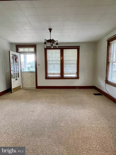 45 W Lincoln Ave, Lititz, PA 17543 photo 10