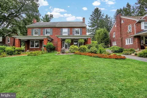 513 N School Ln, Lancaster, PA 17603
