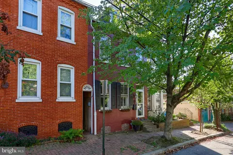 119 12 N Charlotte St, Lancaster, PA 17603