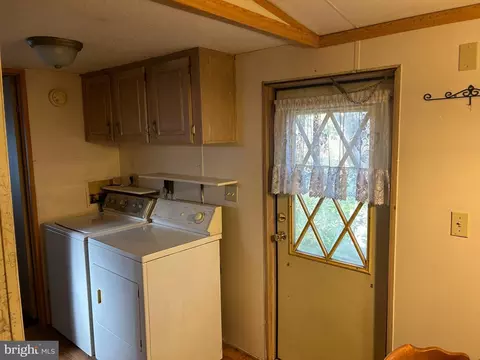 27 Earl Ln, Lititz, PA 17543 photo 9
