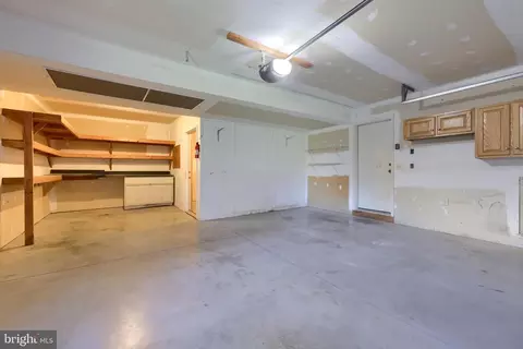 22 E Grant St, Lititz, PA 17543 photo 32