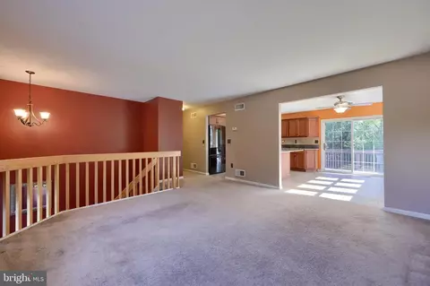 22 E Grant St, Lititz, PA 17543 photo 7