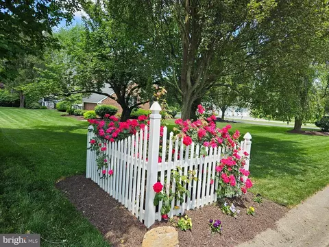 511 Greenhowe Dr, Lititz, PA 17543 photo 55