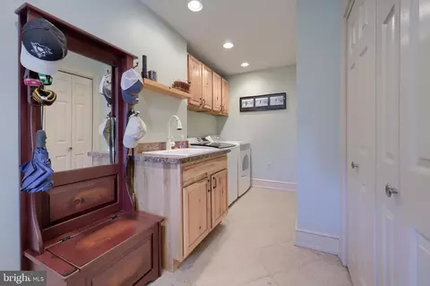 511 Greenhowe Dr, Lititz, PA 17543 photo 26