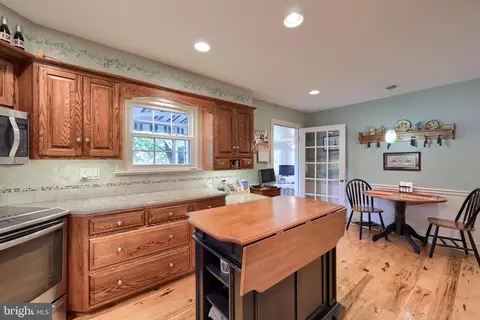 511 Greenhowe Dr, Lititz, PA 17543 photo 18