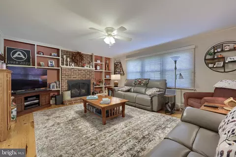 511 Greenhowe Dr, Lititz, PA 17543 photo 10