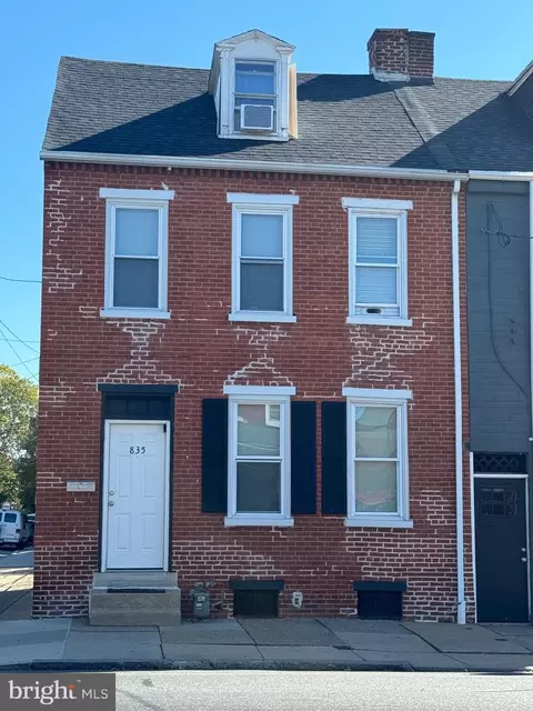 835 N Queen St, Lancaster, PA 17603